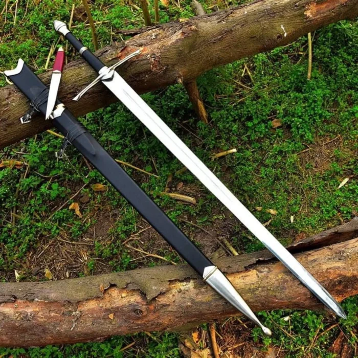 LOTR Aragorn Strider Ranger Sword with knife - Image 1