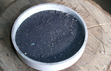 A bowl of satetsu or iron sand. Credit: Richard C. Shaffer