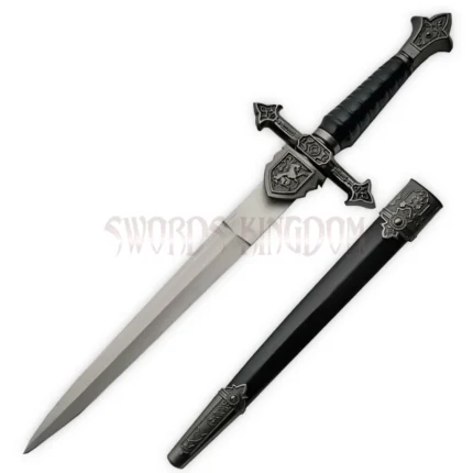 English medieval style dagger featuring a royal design and sheath